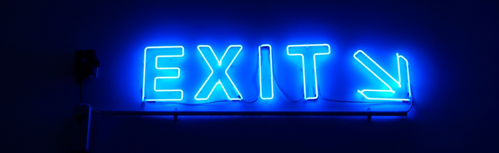 carteles luminosos de salida azul EXIT